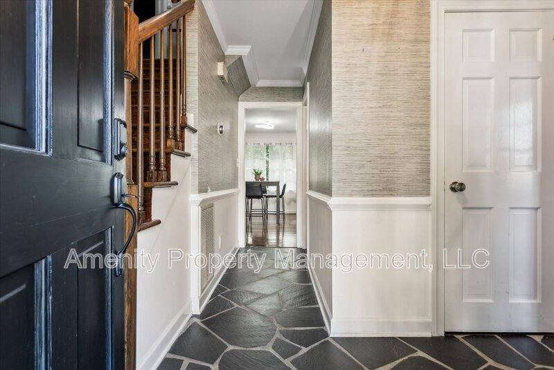 House for rent at 26 W Governor Dr, Newport News, VA 23602