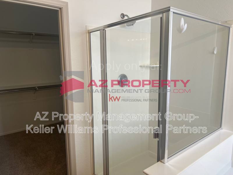 House for rent at 12653 W Duane Lane, Peoria, AZ 85383