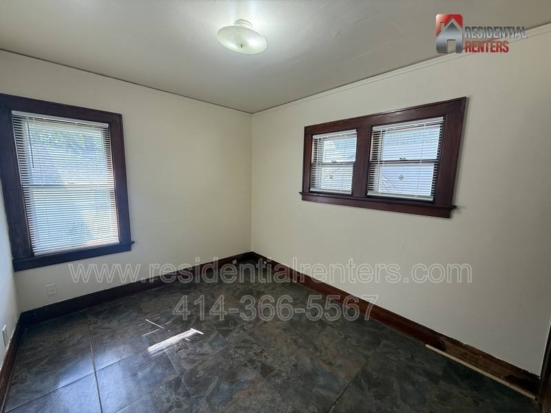 Apartment for rent at 5435 N 40th St, Milwaukee, WI 53209