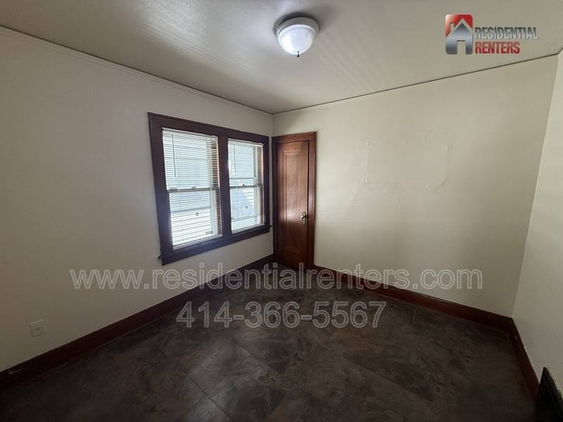 Apartment for rent at 5435 N 40th St, Milwaukee, WI 53209