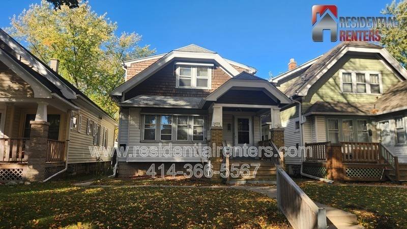 Apartment for rent at 5435 N 40th St, Milwaukee, WI 53209