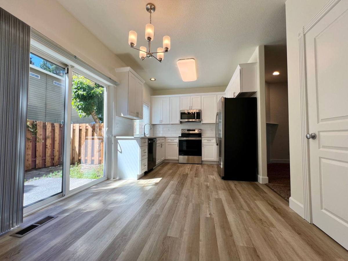 Townhouse for rent at 16733 NE Halsey St, Portland, OR 97230