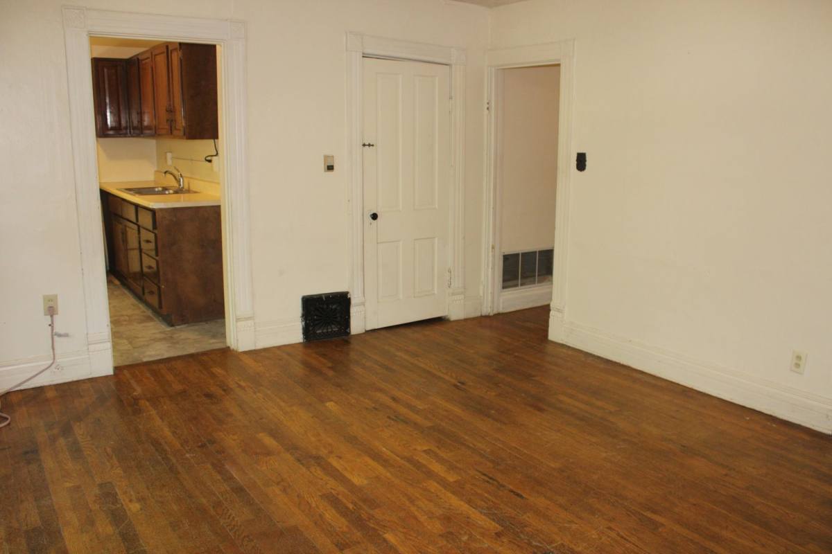 Apartment for rent at 1015 Humboldt, Manhattan, KS 66502