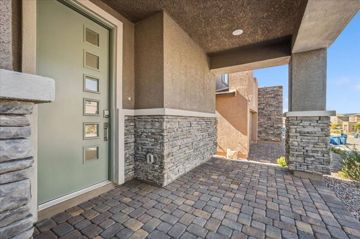 House for rent at 311 Mount Tyndall St, Henderson, NV 89015