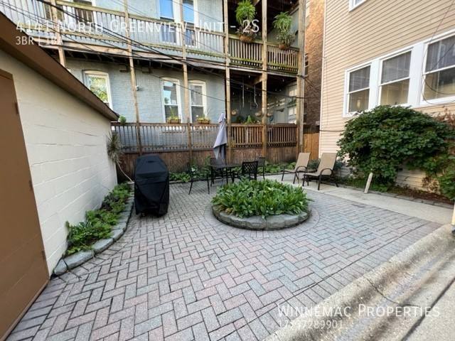 Apartment for rent at 4141 N Greenview #2S, Chicago, IL 60613