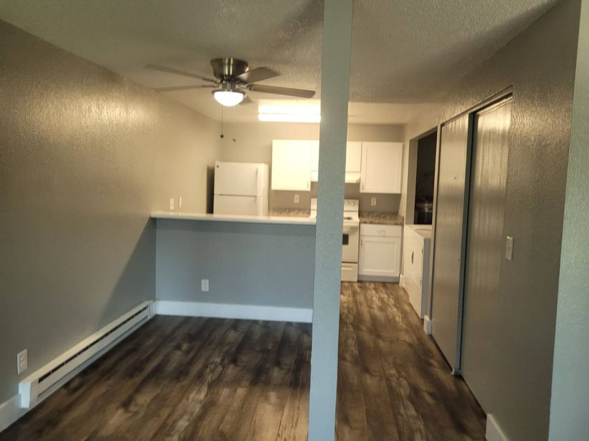 Apartment for rent at 1107 W 5th Ave, Kennewick, WA 99336
