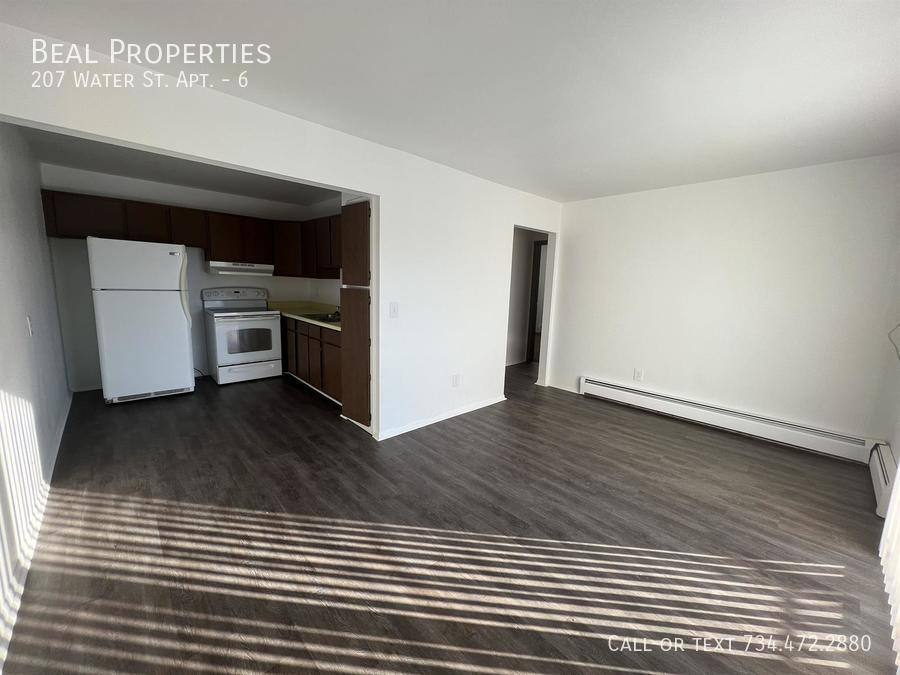 Apartment for rent at 207 Water St, Brooklyn, MI 49230