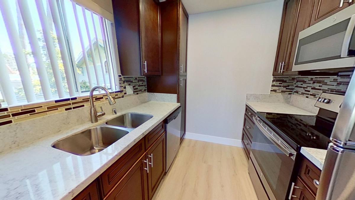 Apartment for rent at 3737 3rd Ave, San Diego, CA 92103