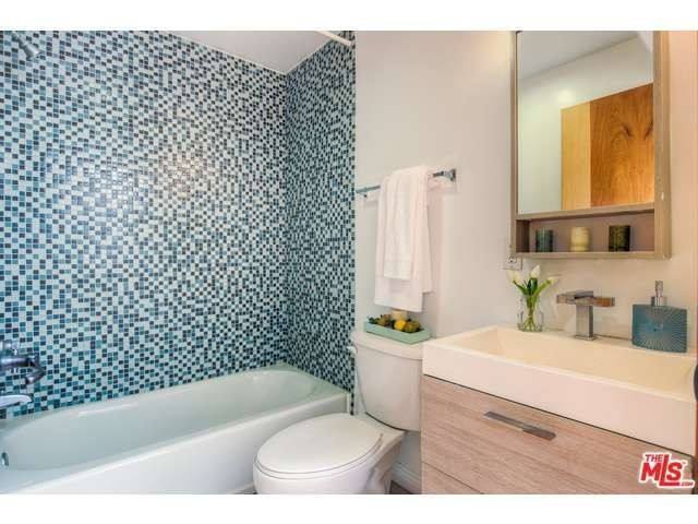 Condo for rent at 5303 Satsuma Ave, North Hollywood, CA 91601