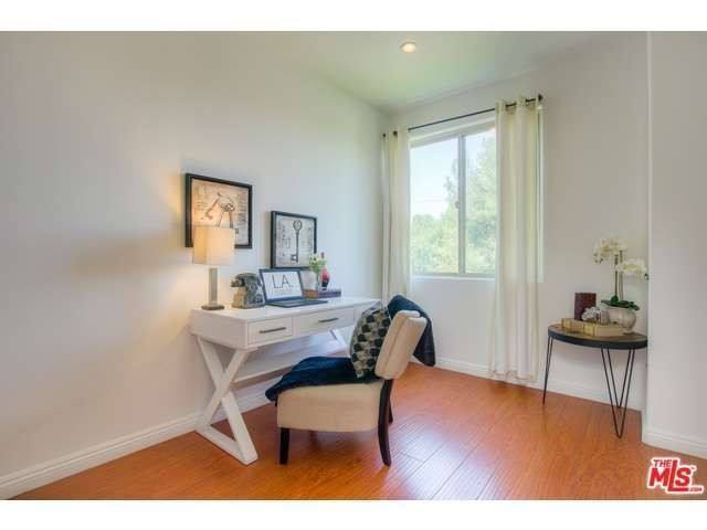Condo for rent at 5303 Satsuma Ave, North Hollywood, CA 91601