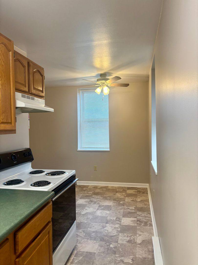 Apartment for rent at 333 W Bainbridge St, Elizabethtown, PA 17022