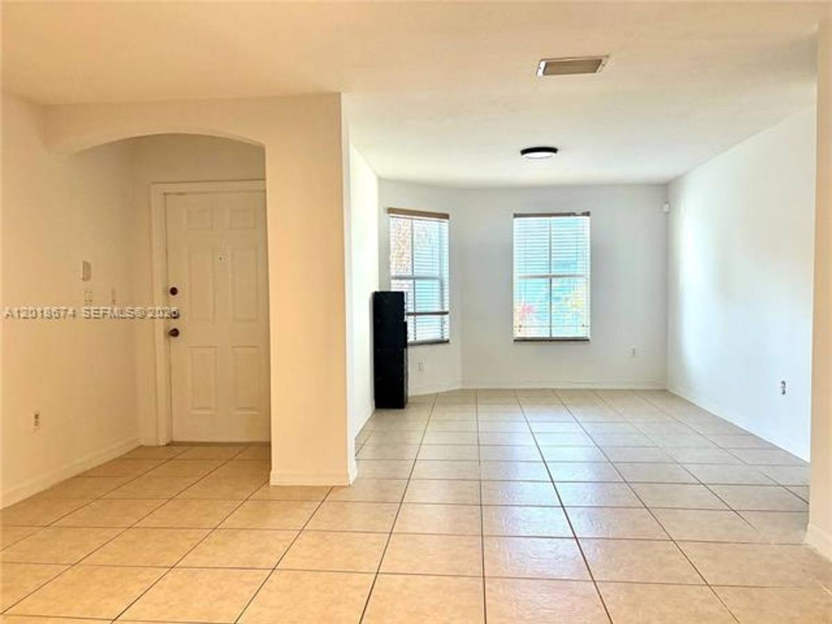 Townhouse for rent at 16336 SW 48th Terrace, Miami, FL 33185