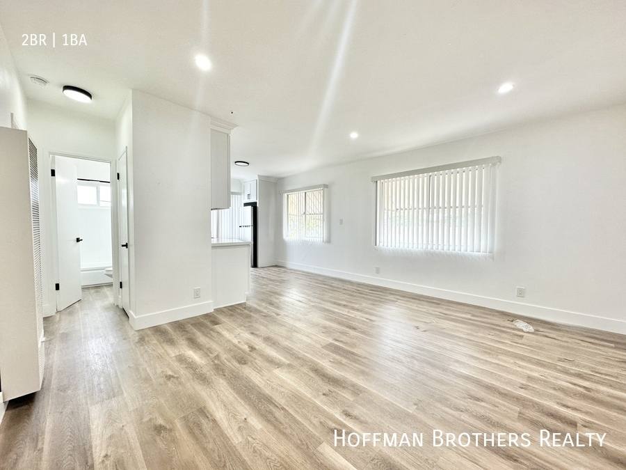 Apartment for rent at 2278 W Adams Blvd #5, Los Angeles, CA 90018