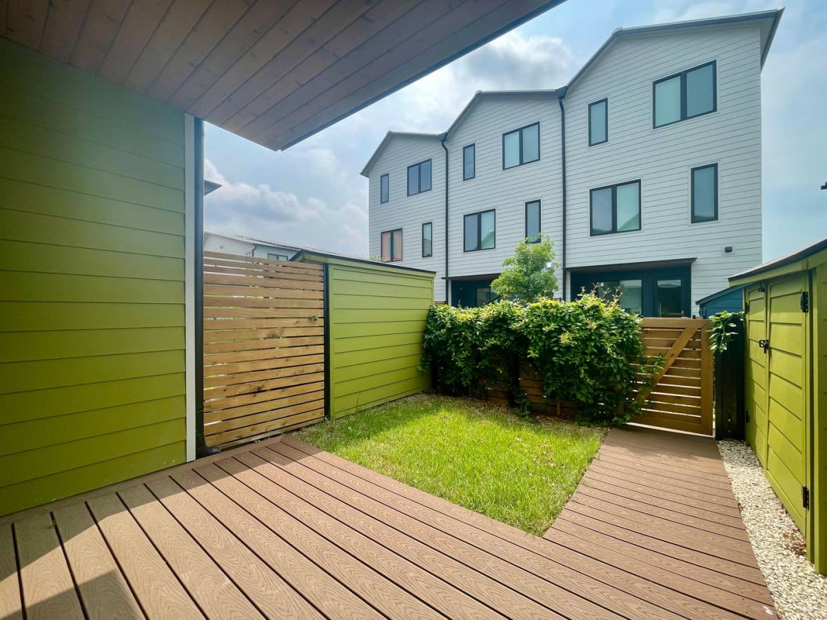 Townhouse for rent at 1907 Dutton Dr, San Marcos, TX 78666