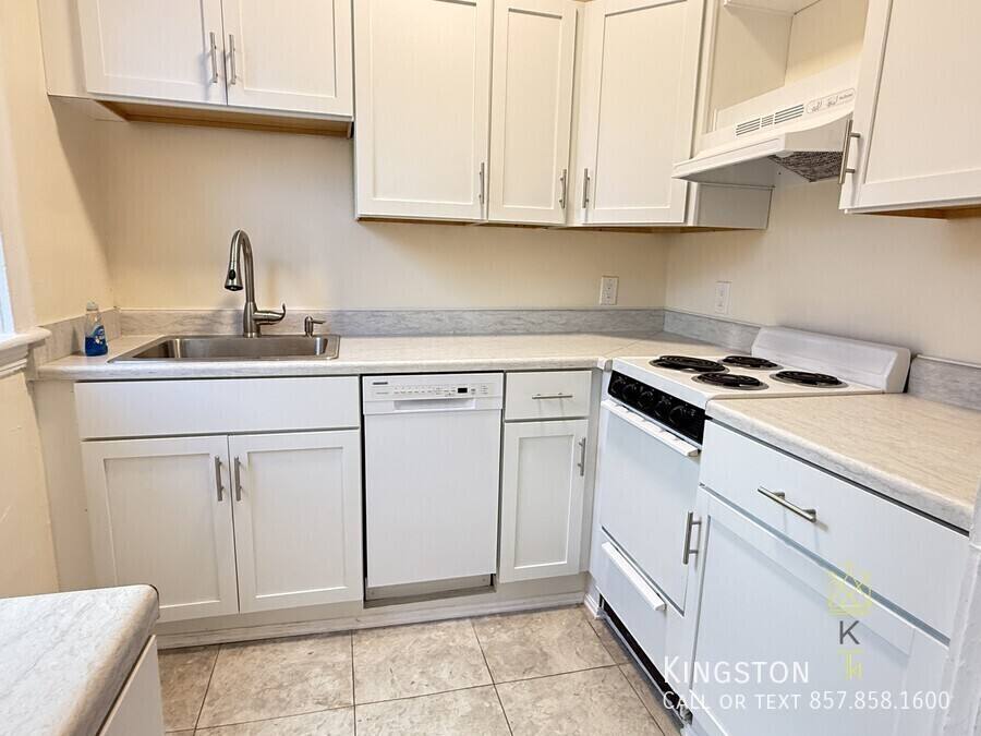 Apartment for rent at 1959 Commonwealth Ave, Brighton, MA 02135