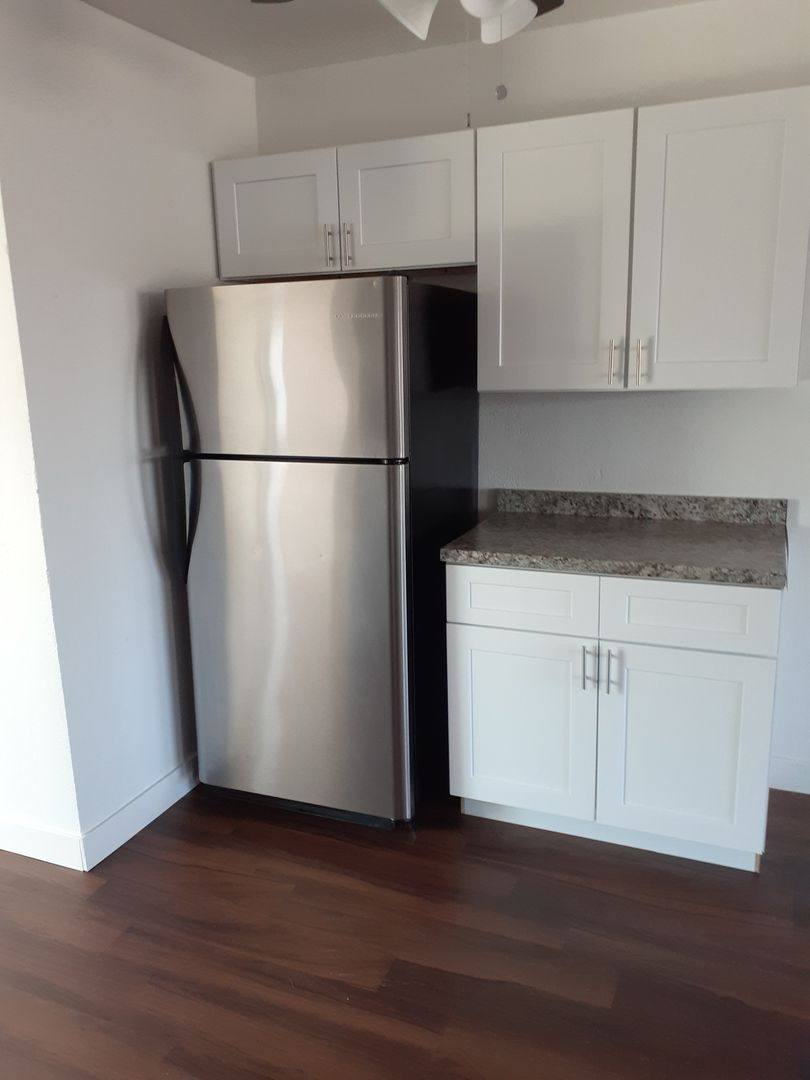House for rent at 5408 S 44th Place, Phoenix, AZ 85040