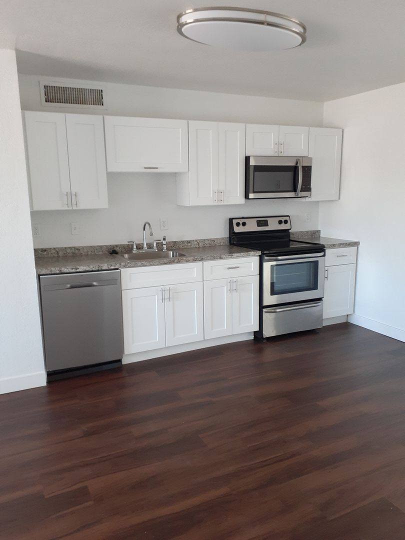 House for rent at 5408 S 44th Place, Phoenix, AZ 85040