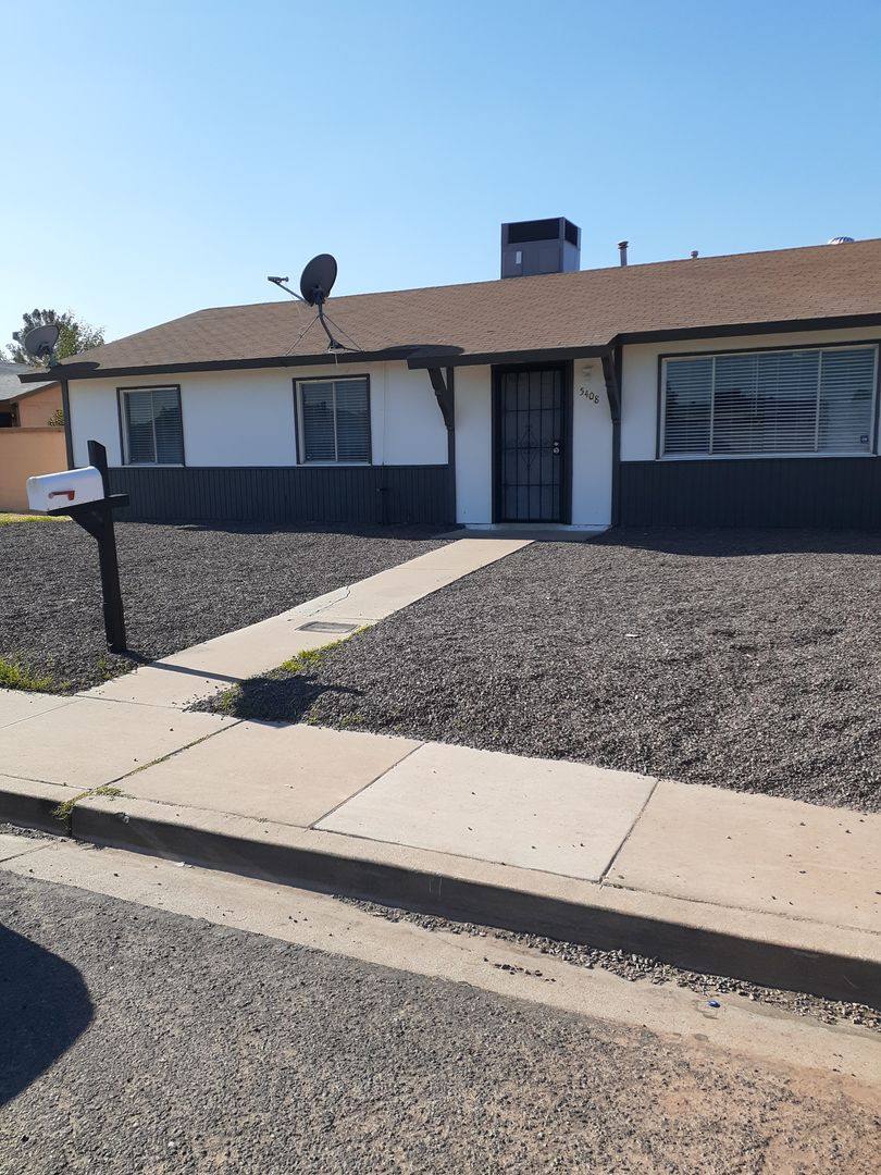 House for rent at 5408 S 44th Place, Phoenix, AZ 85040