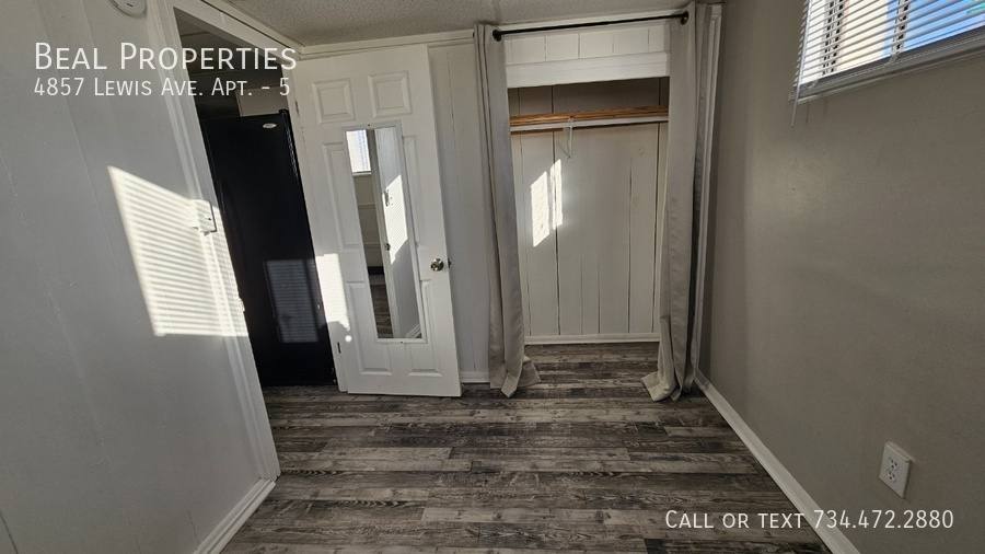 Apartment for rent at 4857 Lewis Ave, Toledo, OH 43612