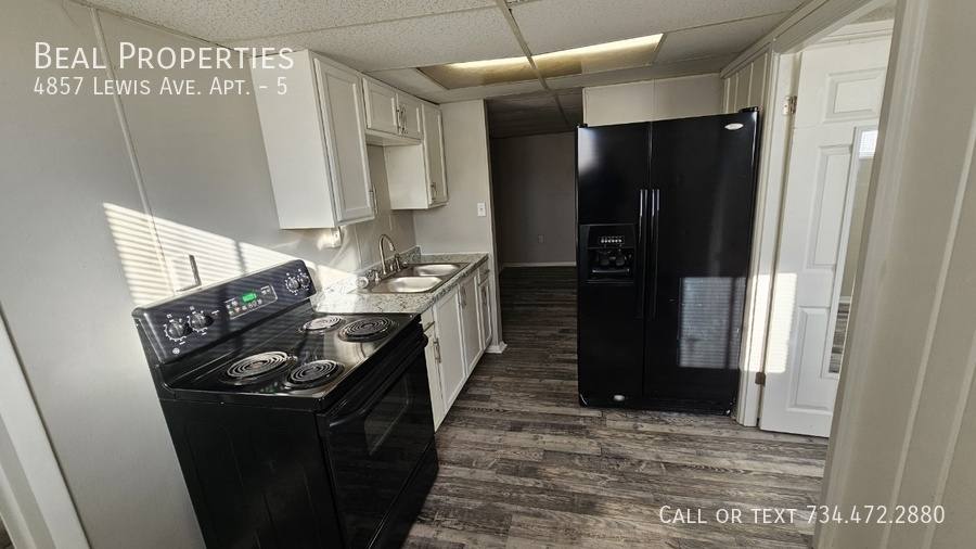 Apartment for rent at 4857 Lewis Ave, Toledo, OH 43612