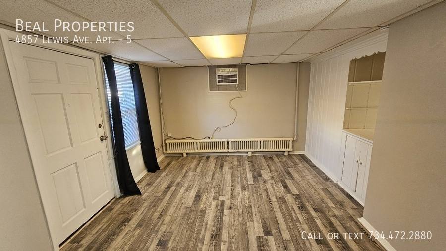 Apartment for rent at 4857 Lewis Ave, Toledo, OH 43612