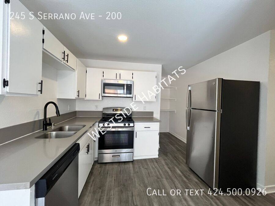 Apartment for rent at 245 S Serrano Ave, Los Angeles, CA 90004