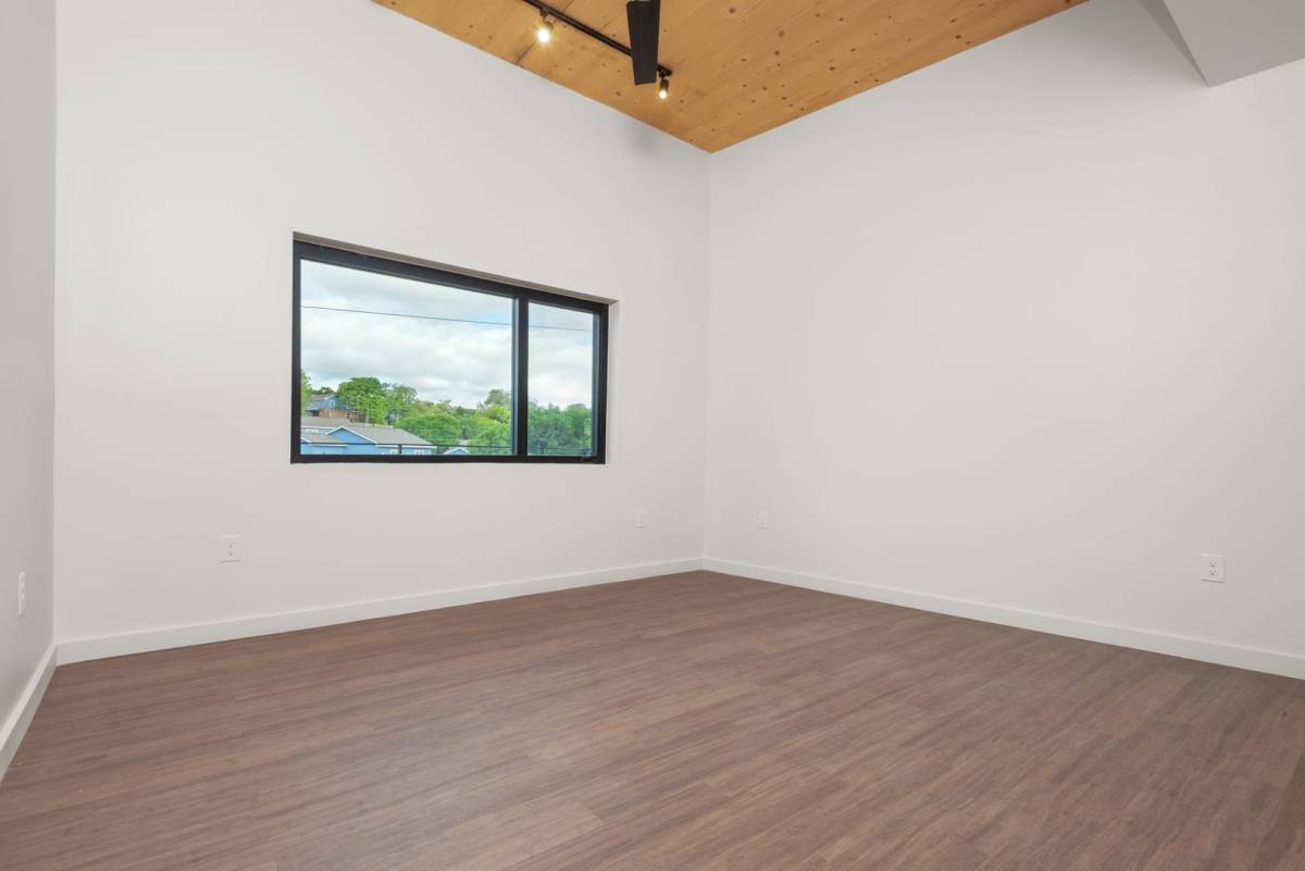 Apartment for rent at 3515 Webberville Rd, Austin, TX 78702