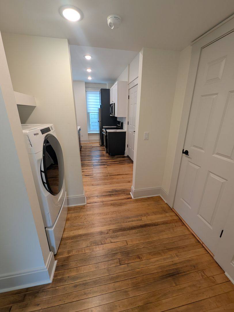Apartment for rent at 521 Garrard St, Covington, KY 41011