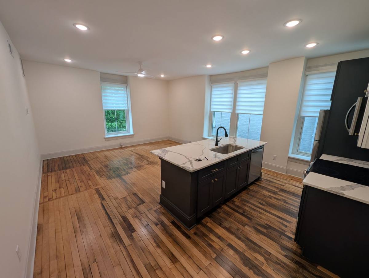 Apartment for rent at 521 Garrard St, Covington, KY 41011