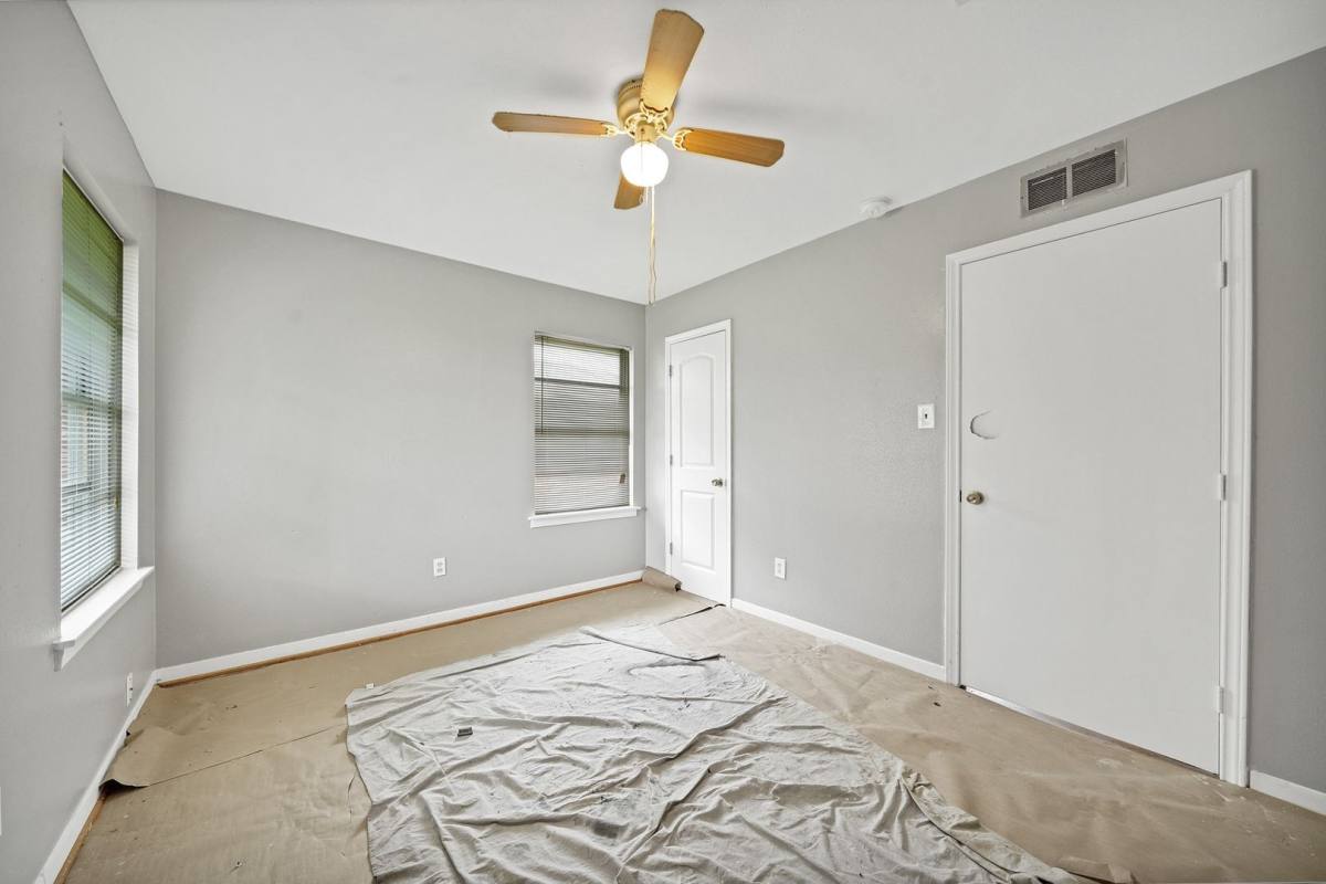 House for rent at 9953 Mango St, Houston, TX 77075