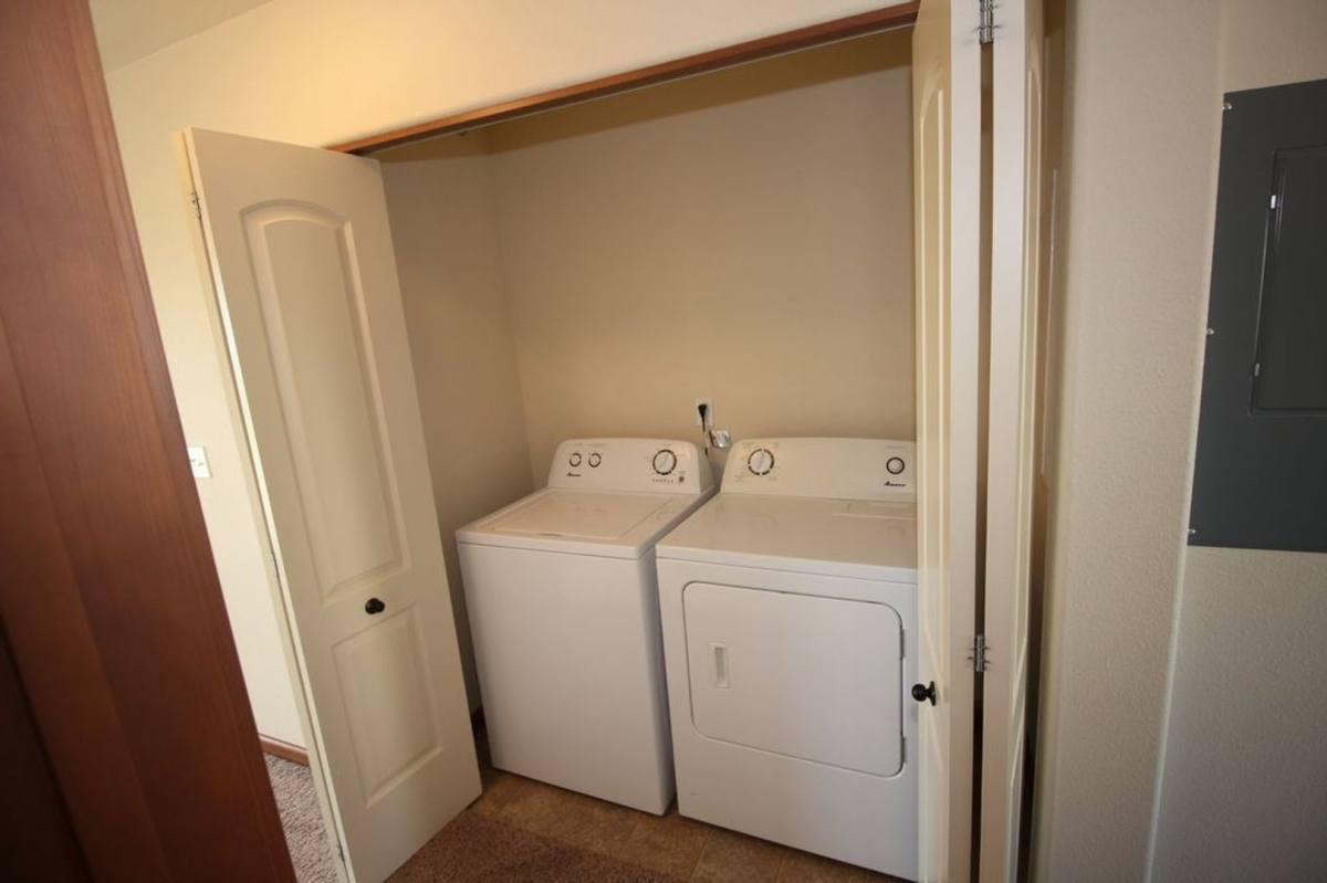Apartment for rent at 3803 Crossing St SW, Minot, ND 58701
