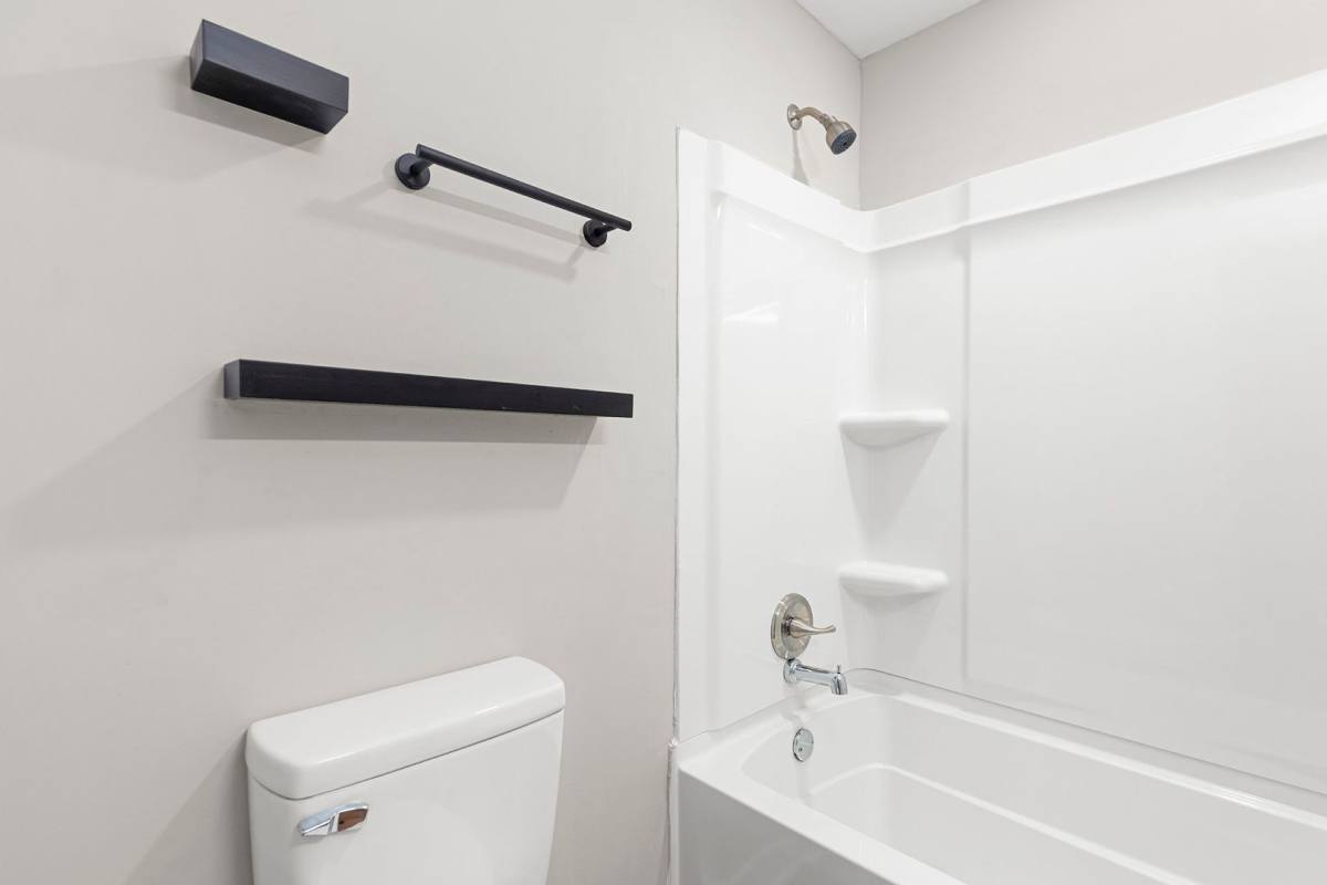 Apartment for rent at 124 S Sixth St, Spring Lake, NC 28390
