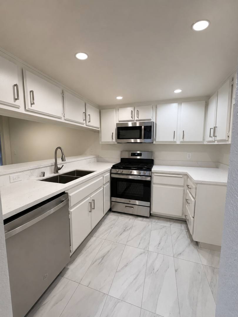 Apartment for rent at 1715 Camden Ave, Los Angeles, CA 90025