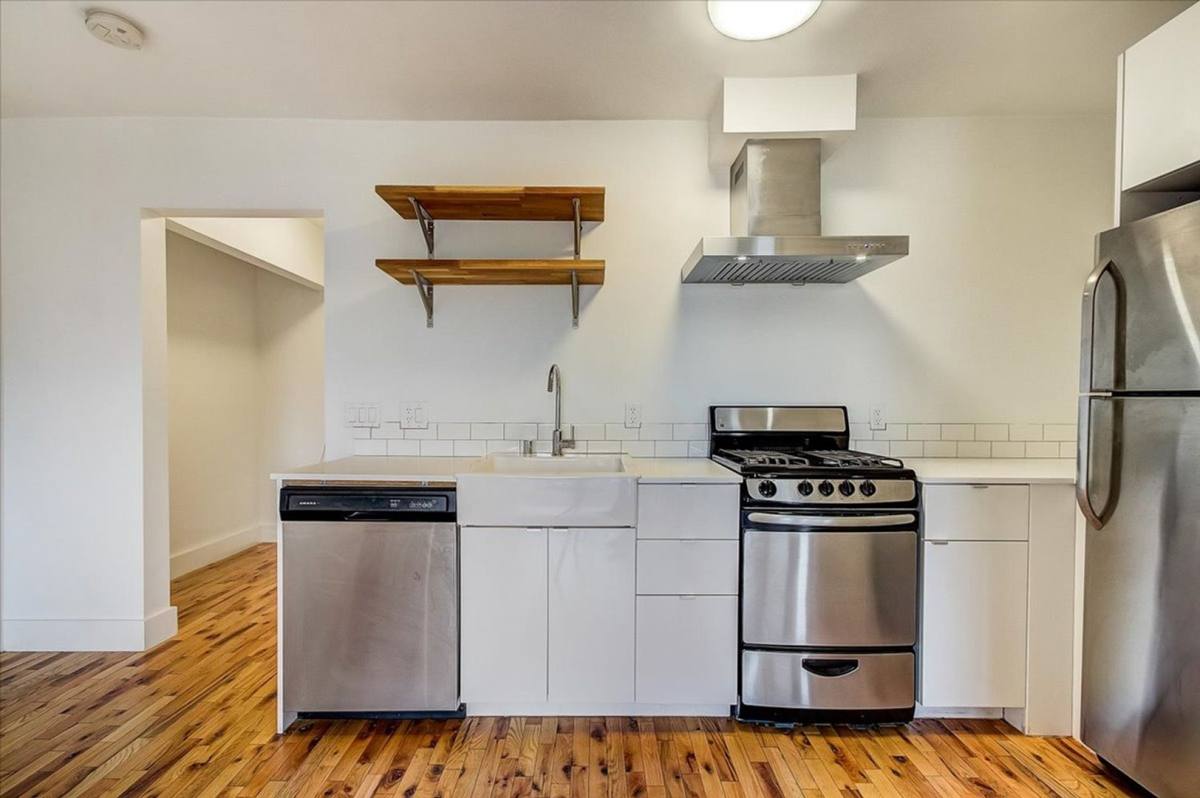 Apartment for rent at 128 N Rampart Blvd, Los Angeles, CA 90026