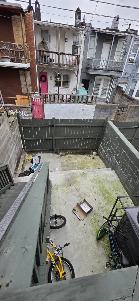 House for rent at 437 N Glover St, Baltimore, MD 21224
