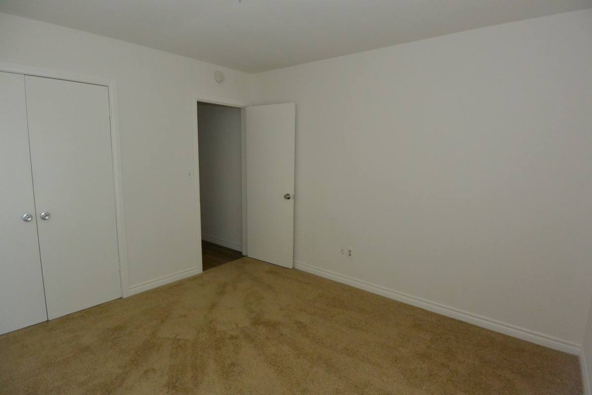 Apartment for rent at 201-205 Turf Dr, Placentia, CA 92870