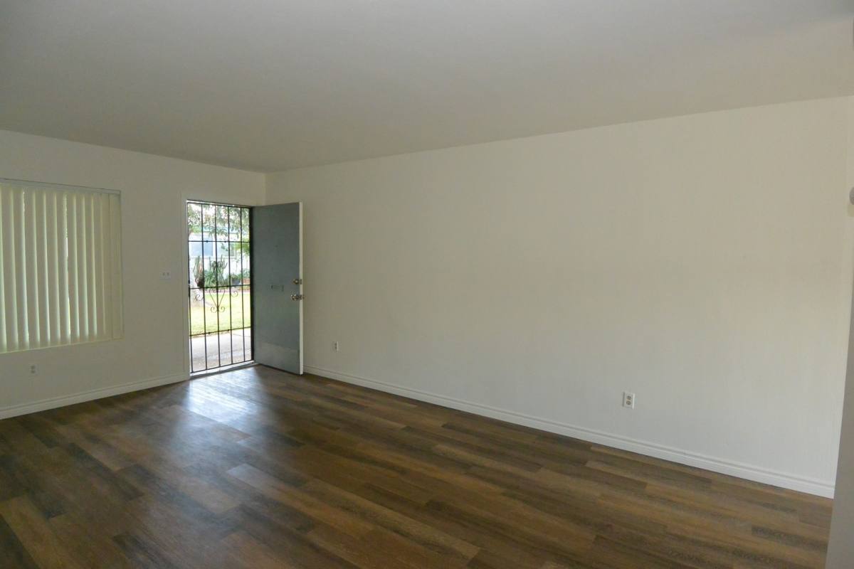 Apartment for rent at 201-205 Turf Dr, Placentia, CA 92870