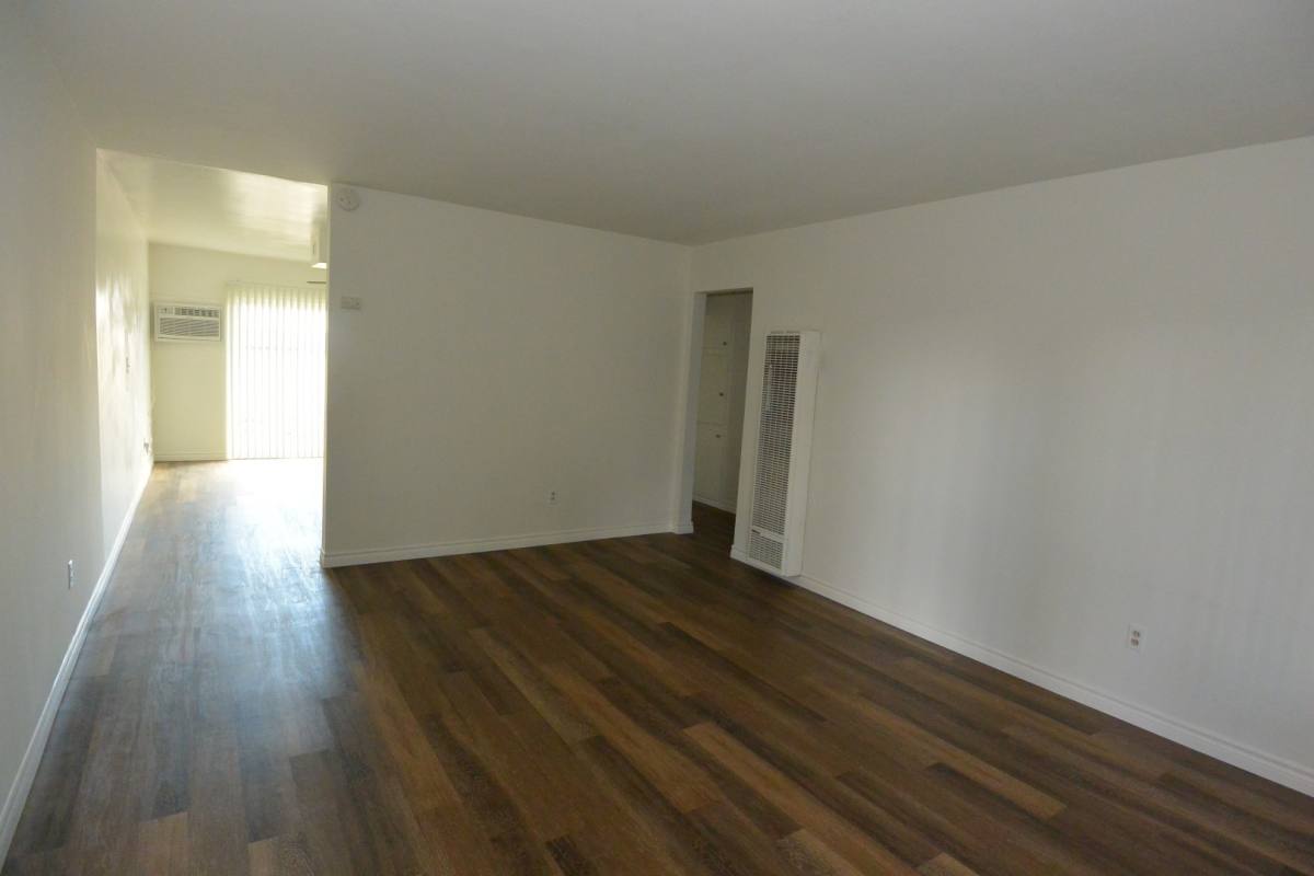 Apartment for rent at 201-205 Turf Dr, Placentia, CA 92870
