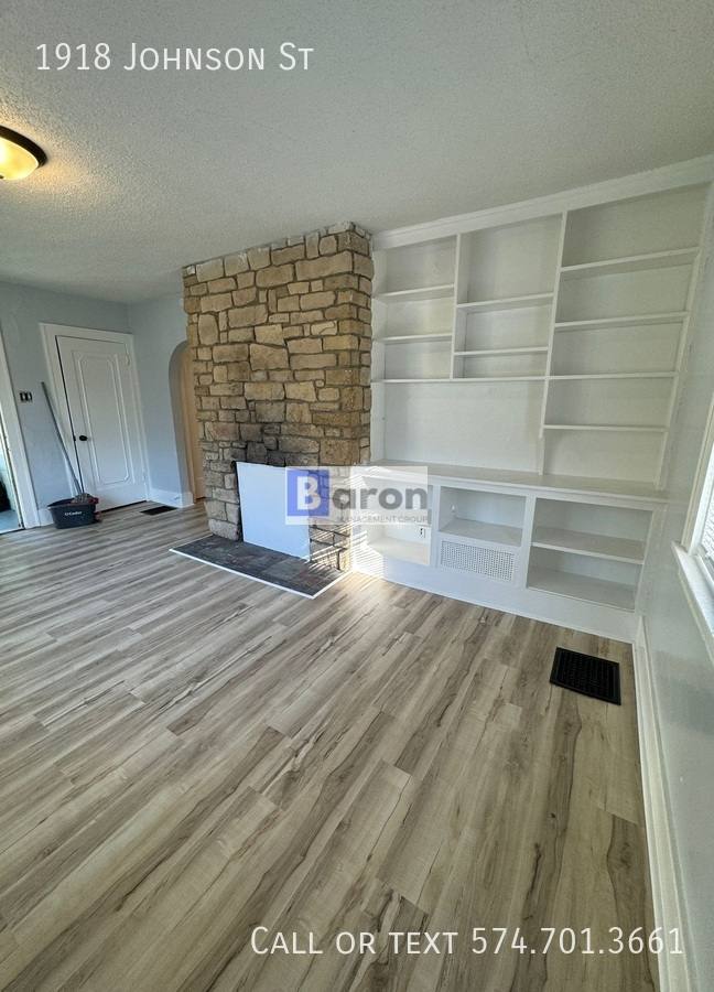 House for rent at 1918 Johnson St, South Bend, IN 46628