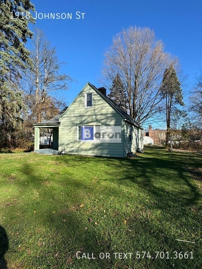 House for rent at 1918 Johnson St, South Bend, IN 46628