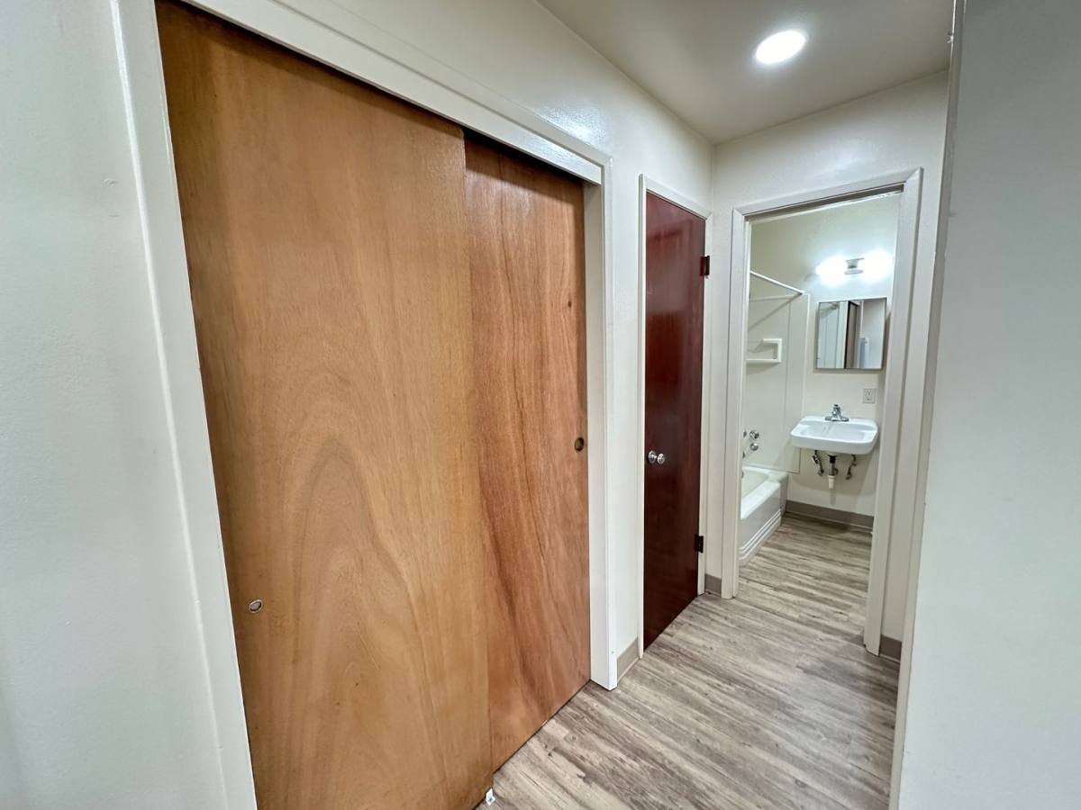 Apartment for rent at 9041 16th Ave SW, Seattle, WA 98106