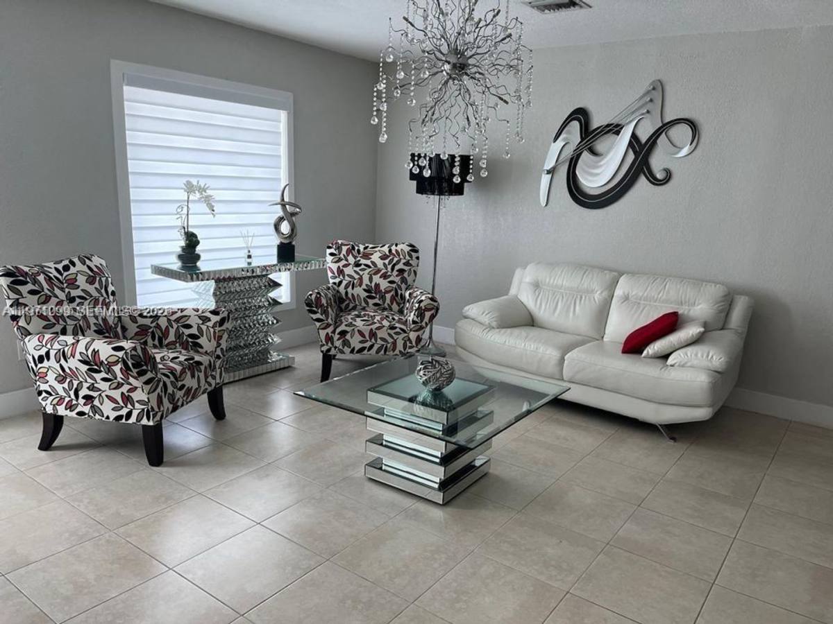 House for rent at 12770 SW 18th St Null, Miami, FL 33175