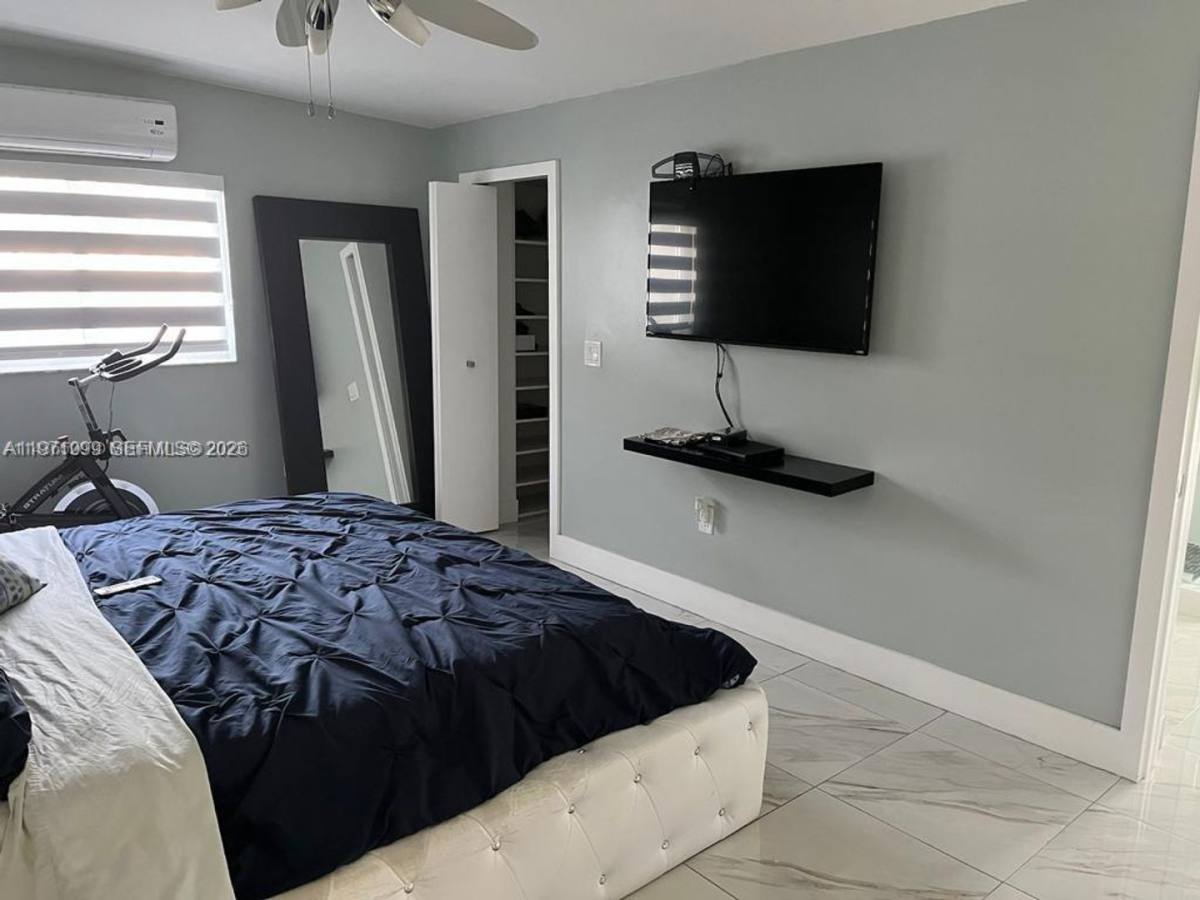 House for rent at 12770 SW 18th St Null, Miami, FL 33175