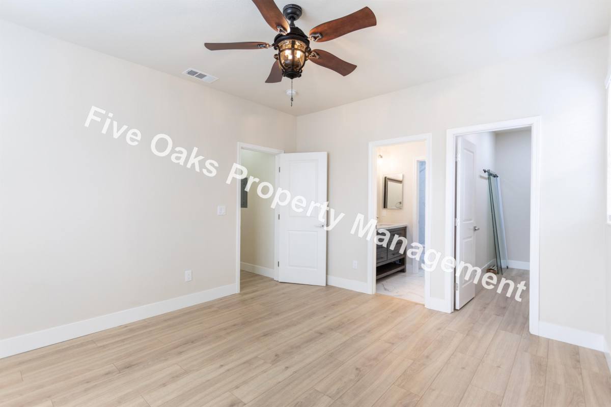 House for rent at 811 1 2 Natoma St, Folsom, CA 95630