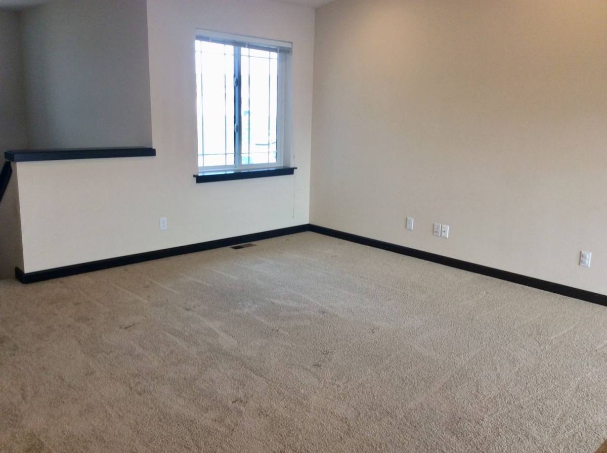 Townhouse for rent at 3286 Stephanie Dr, Dickinson, ND 58601