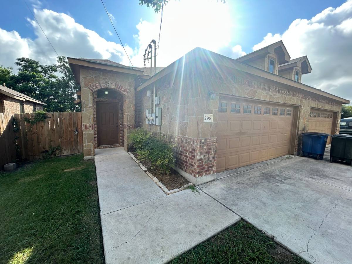 House for rent at 298 Rosalie, New Braunfels, TX 78130