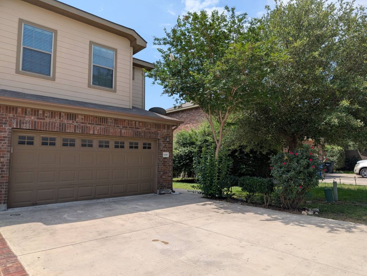 House for rent at 1028 Brown Rock, New Braunfels, TX 78130