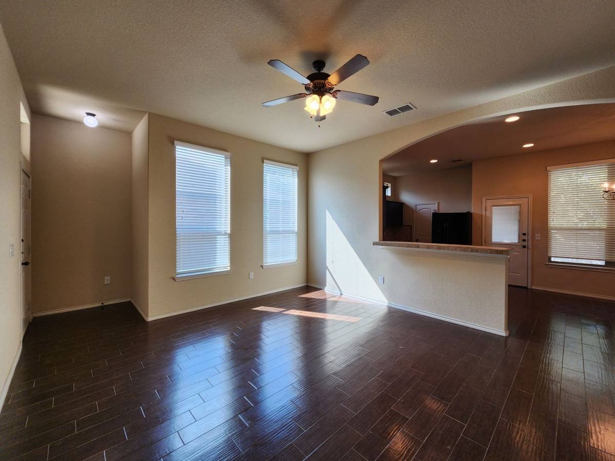 House for rent at 622 Creekside Circle, New Braunfels, TX 78130