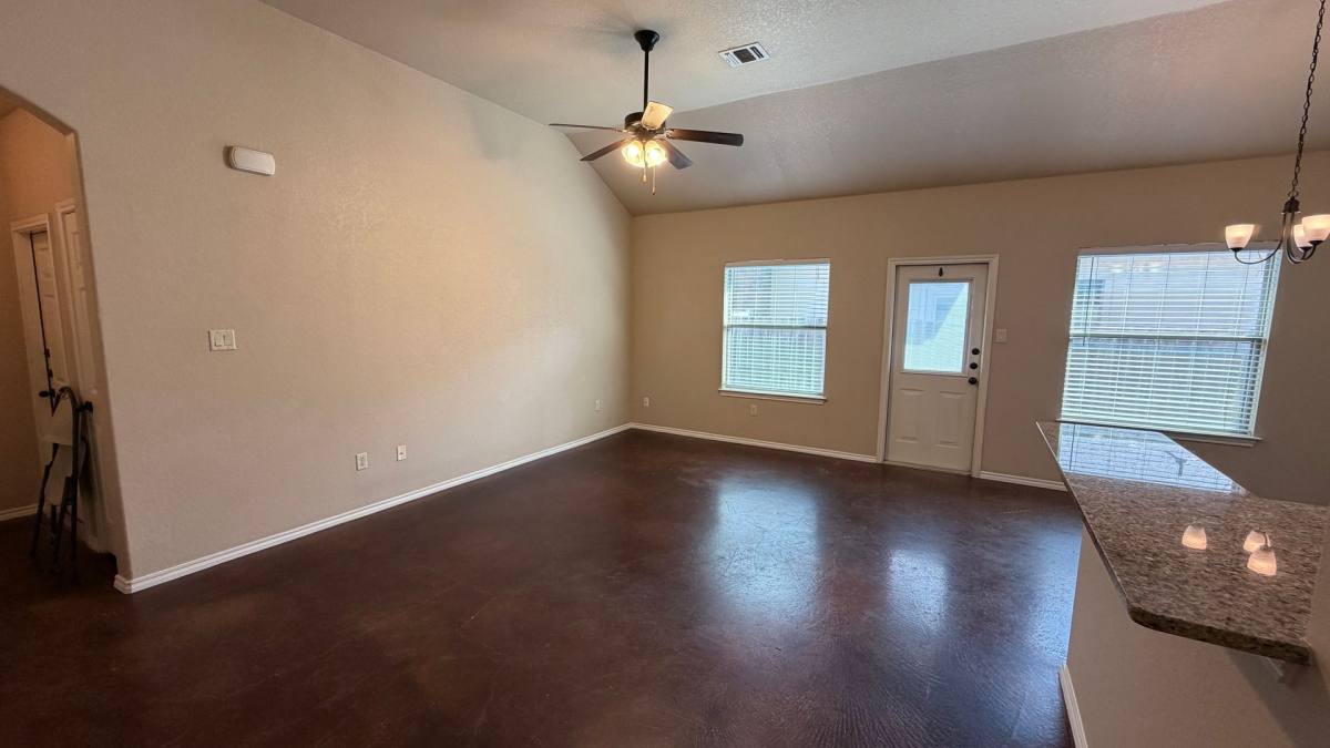 House for rent at 708 Saengerhalle Rd, New Braunfels, TX 78130
