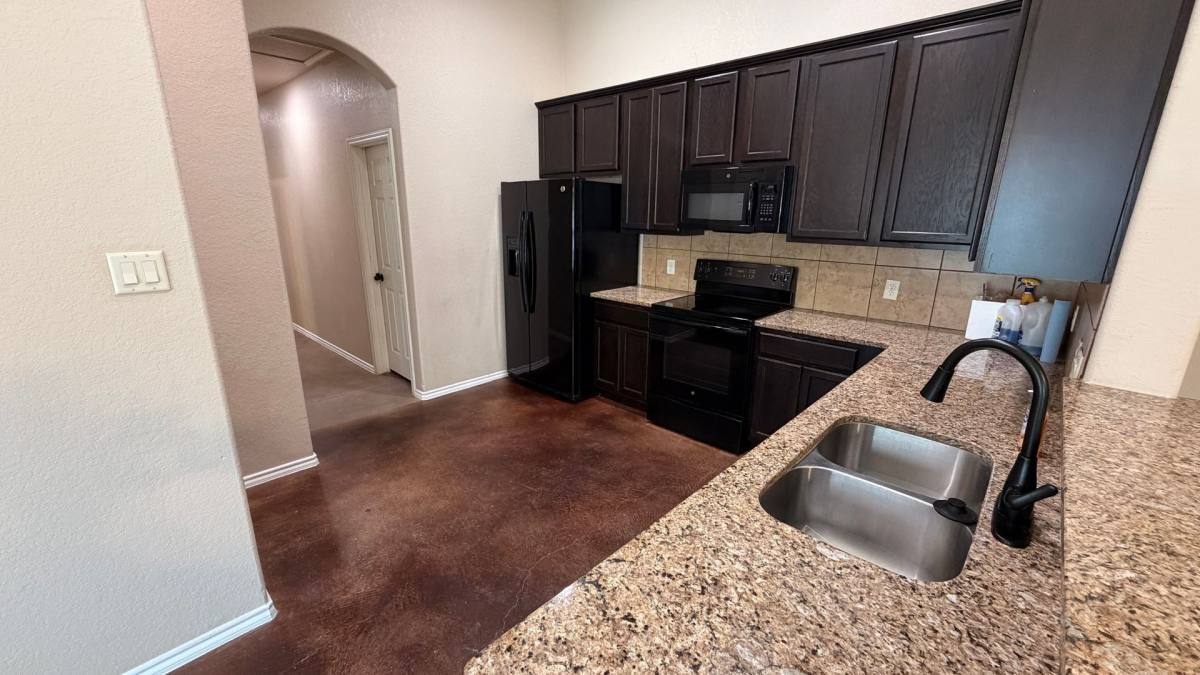 House for rent at 708 Saengerhalle Rd, New Braunfels, TX 78130